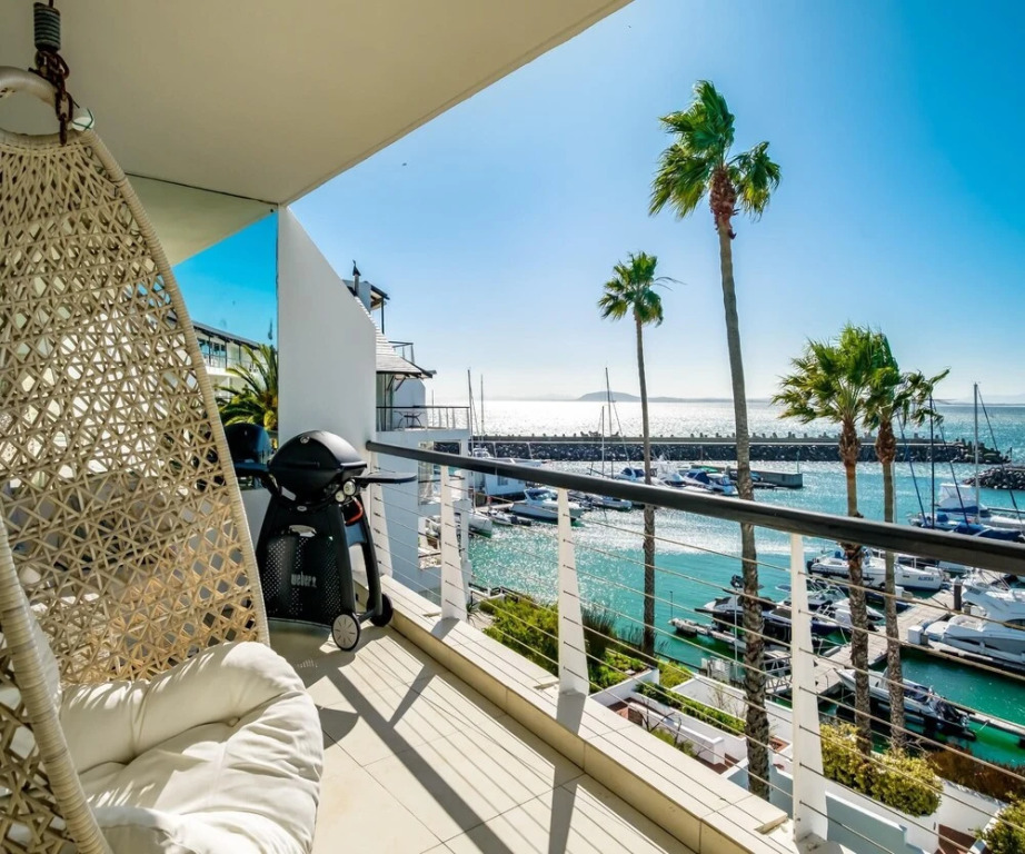 Aqua Views at the Waterclub in Cape Town