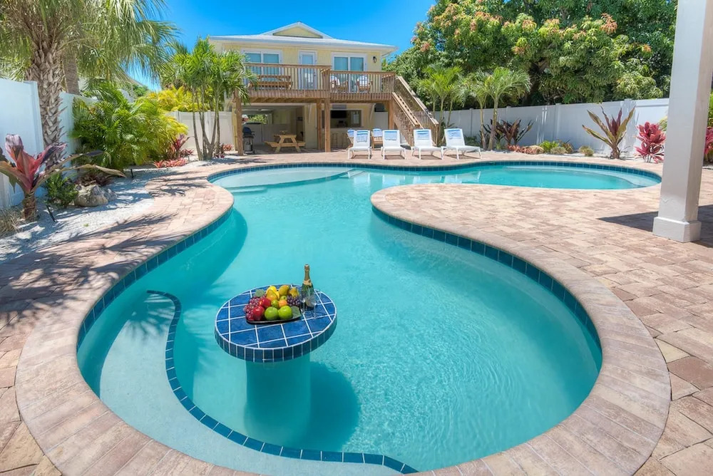 Cabana Breeze Apartment 4