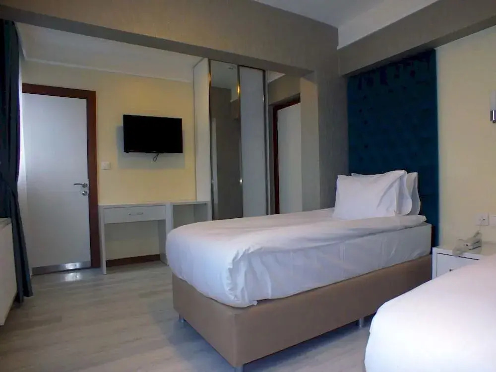 Cebeci Lotis Hotel