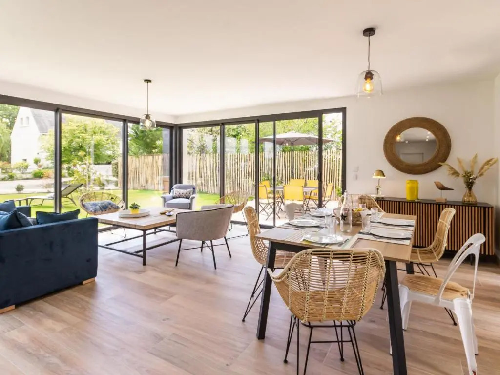 Maison moderne et lumineuse à 900m de la plage, jardin privé, terrasse, barbecue et 2 vélos adultes inclus. - FR-1-306-1204