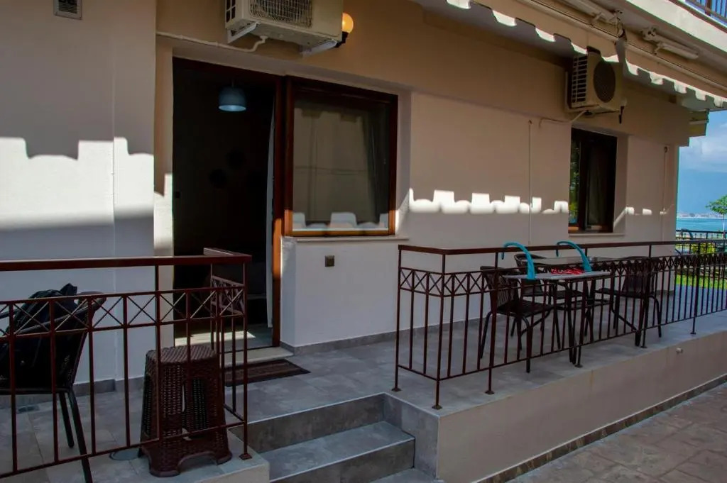 Dimitra House