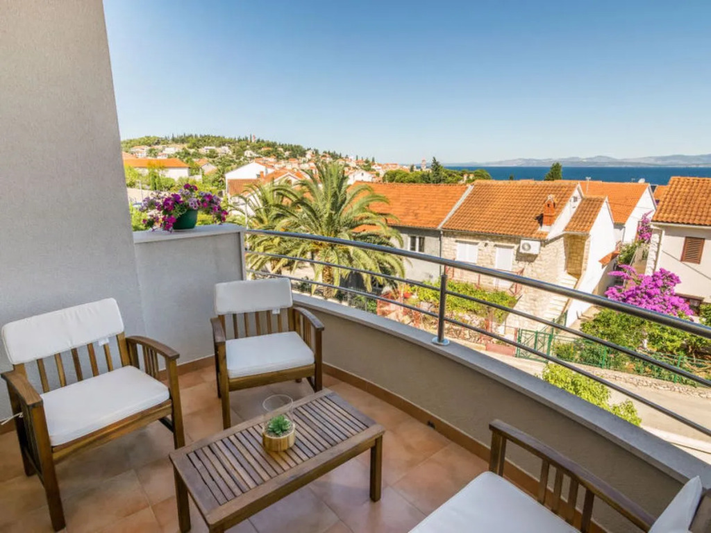 Villa 2 Pools 17544