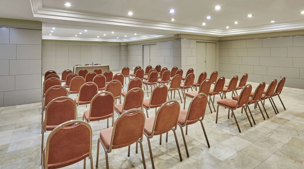 iStay by NH Zaragoza Sport Hotel