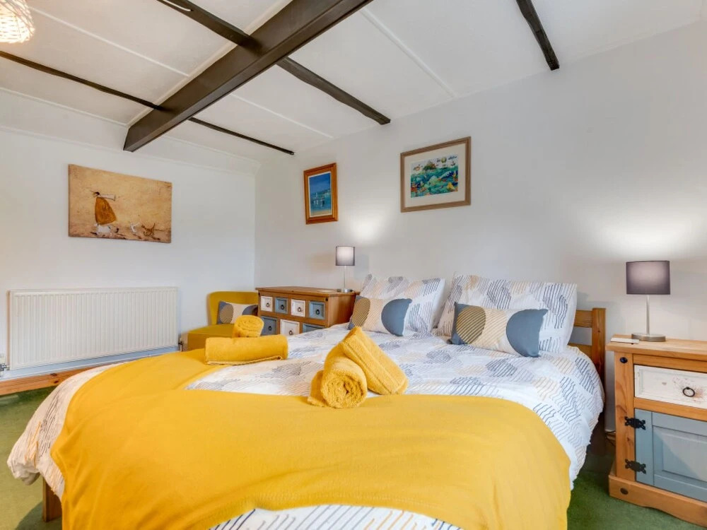 2 Bed in Penzance oc-p00597