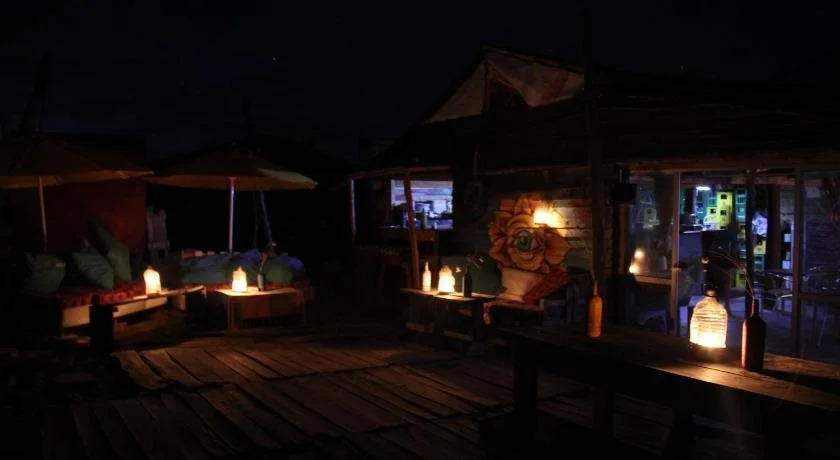 Lobo Hostel Bar