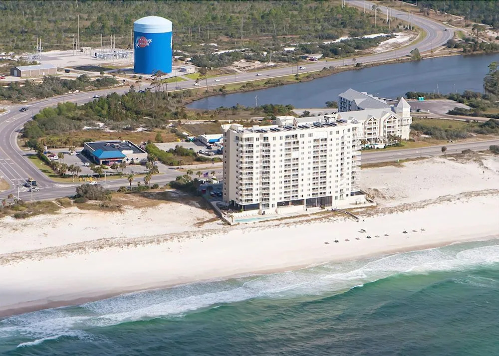 Summerchase 902 - 2 Br condo by RedAwning