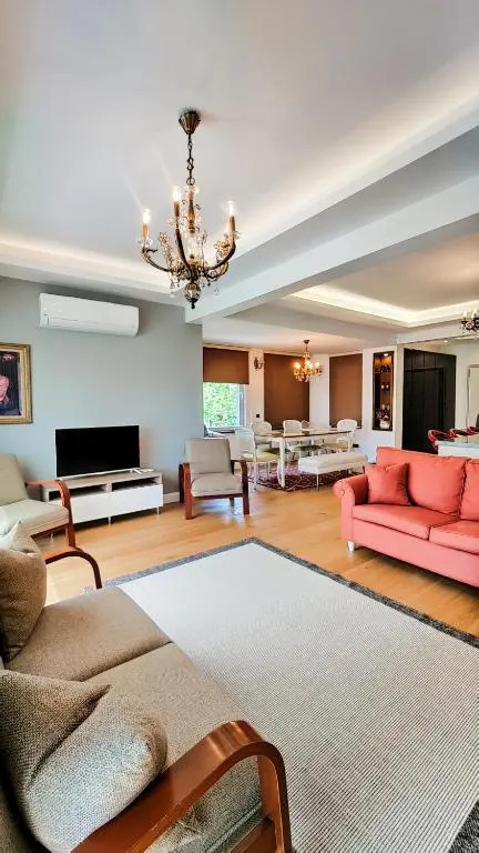 Villa Atlas
