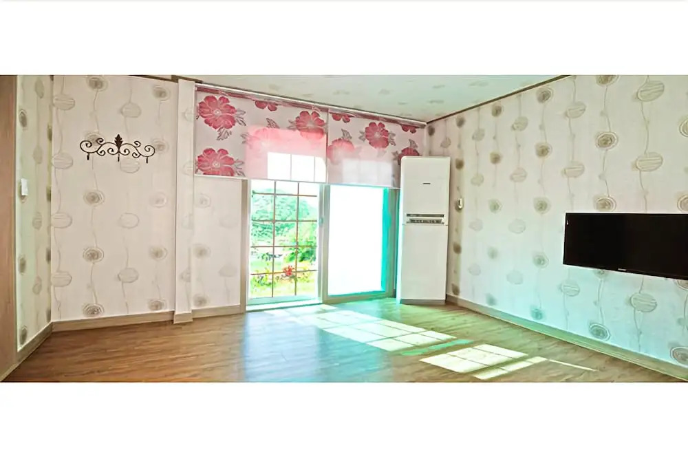 Gongju Cozy Theme Pension