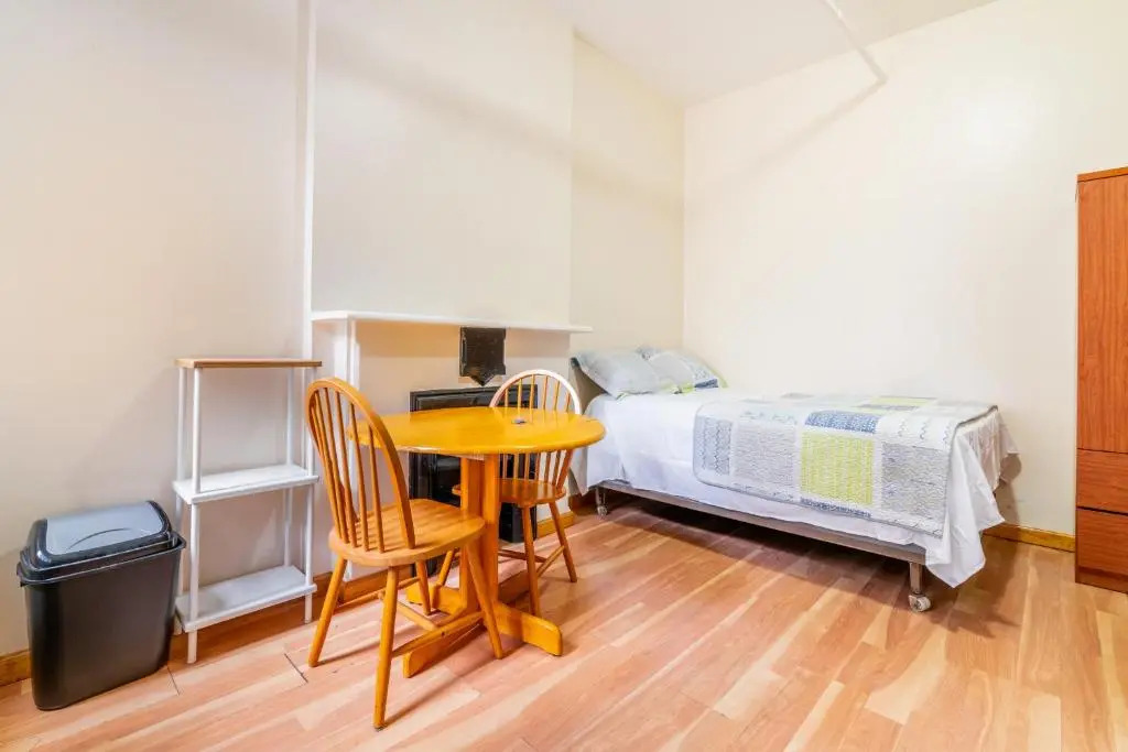 West 30th Street Guest House