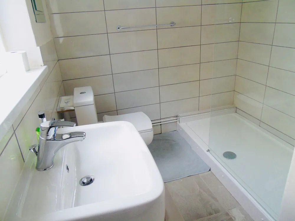 Willows - Cardiff Guest House