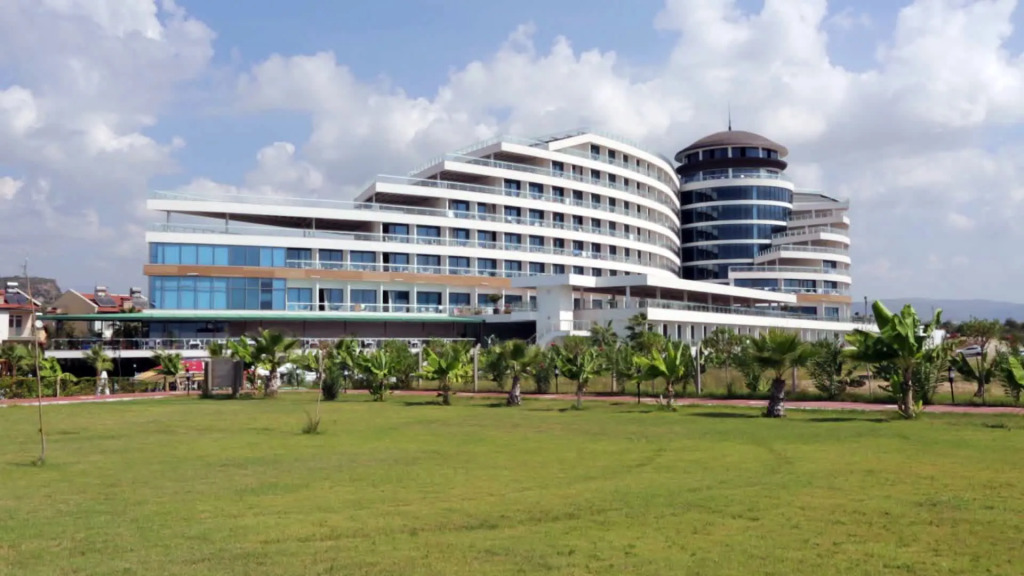 Raymar Resort & Aqua
