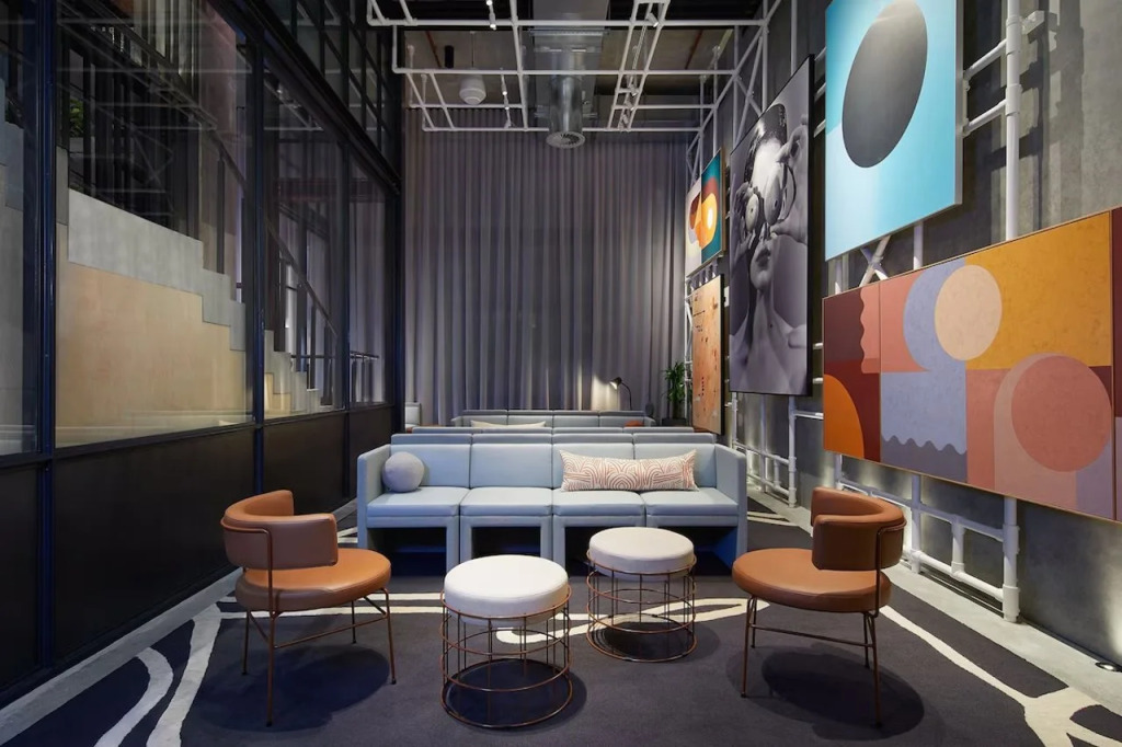 Moxy Sydney Airport