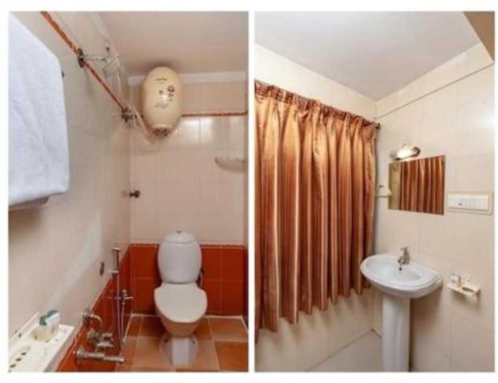 Sravanthy Inn