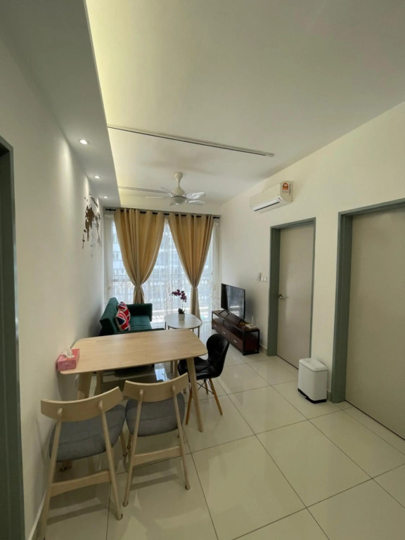 Pinnacle Sri Petaling- 10 mins to Stadium and Pavillion 2
