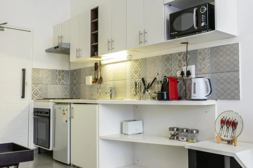 Stunning Maboneng Precinct Studio Apartment at 12 Decades Building