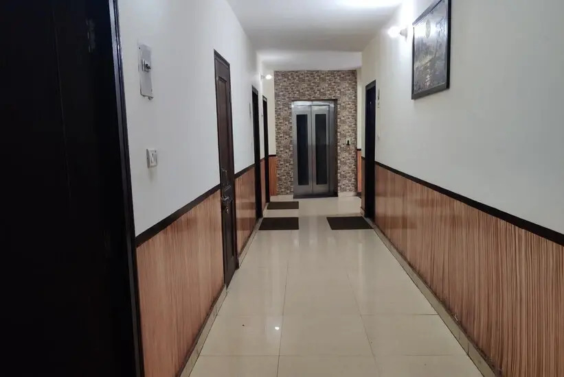 Hotel Himadri