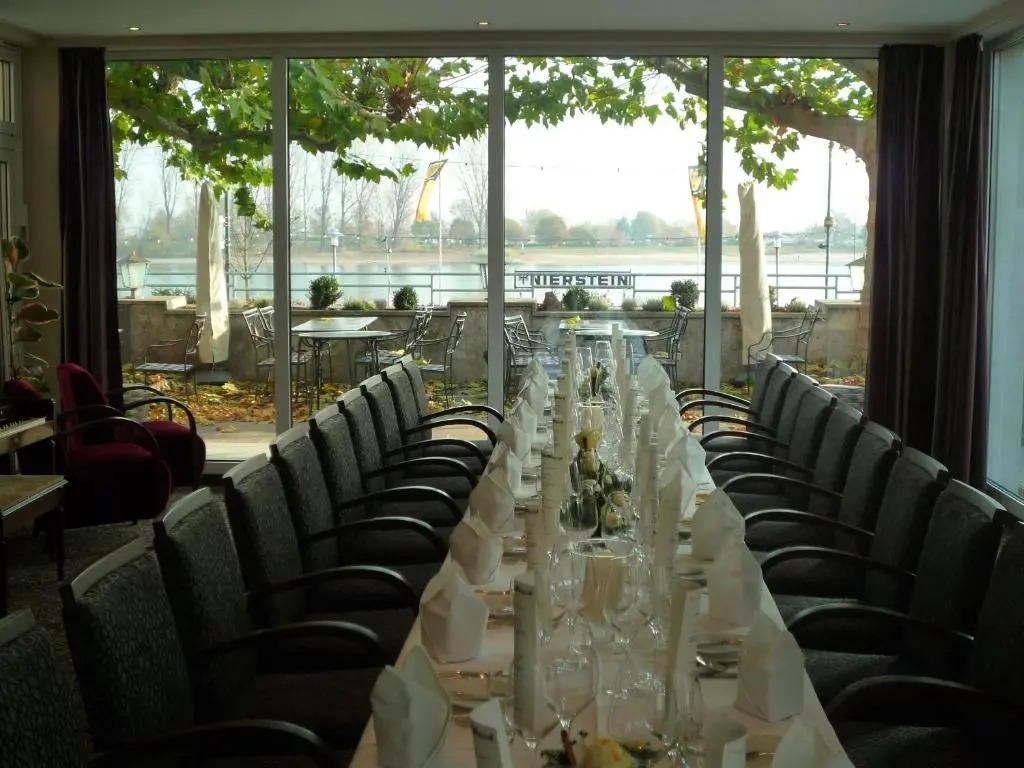 Rhein-Hotel Nierstein