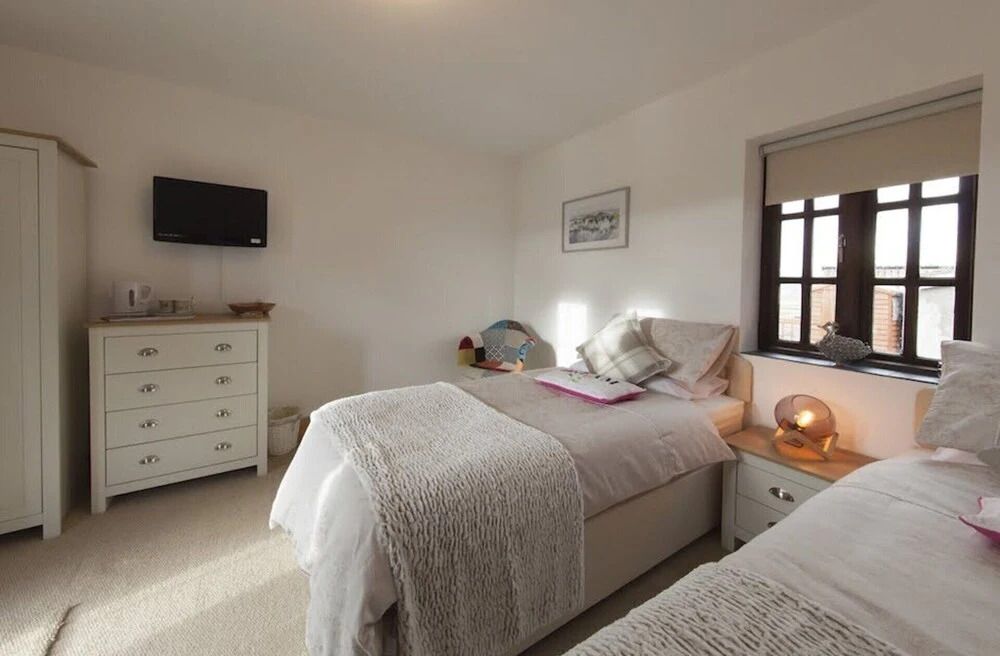 Stunning 1-bed Apartment in Conwy Pen Cefn Farm