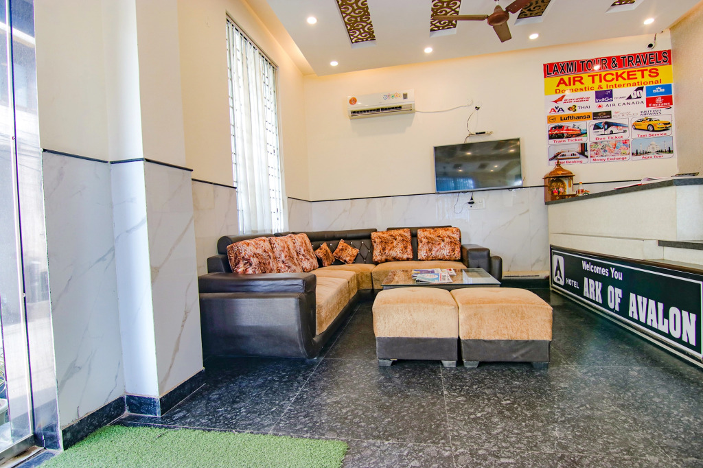 FabHotel Airport Avalon - Nr IGI Airport New Delhi