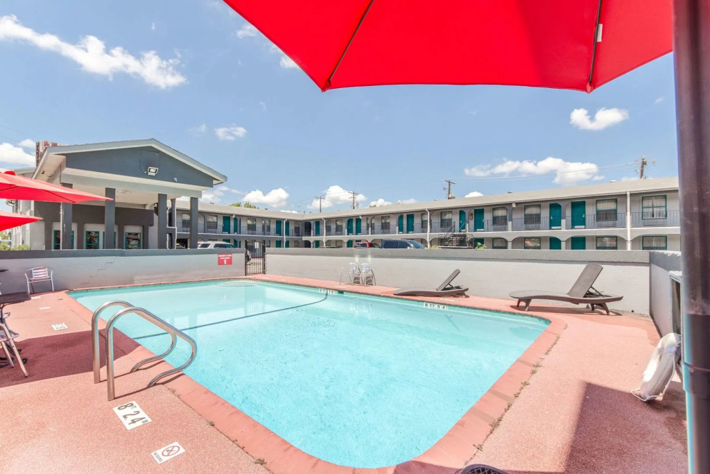 Rodeway Inn