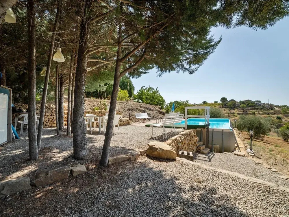 Villa in Nissoria with Private Pool