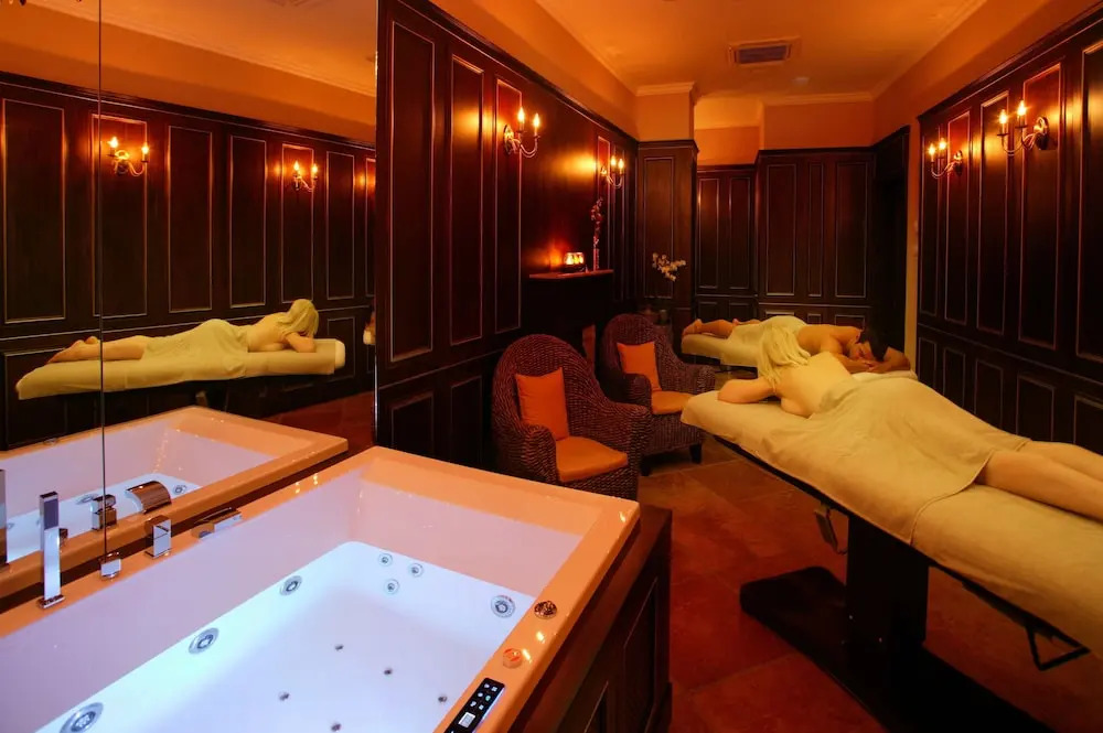 Arena Regia Hotel & Spa - Marina Regia Residence