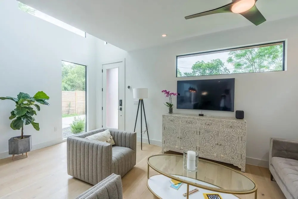 Brand NEW Austin Abode 2 bd 2.5 ba!
