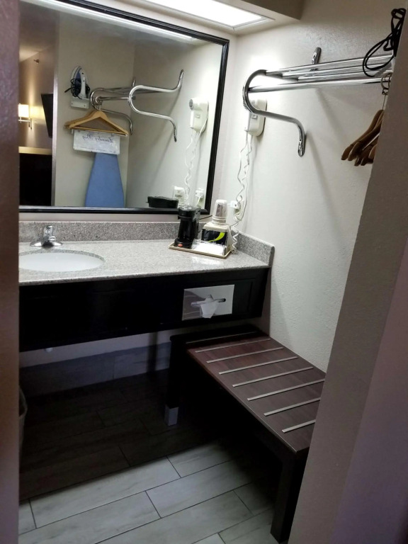 SureStay Hotel by Best Western Terrell