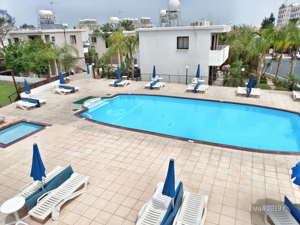 Maricosta Villas