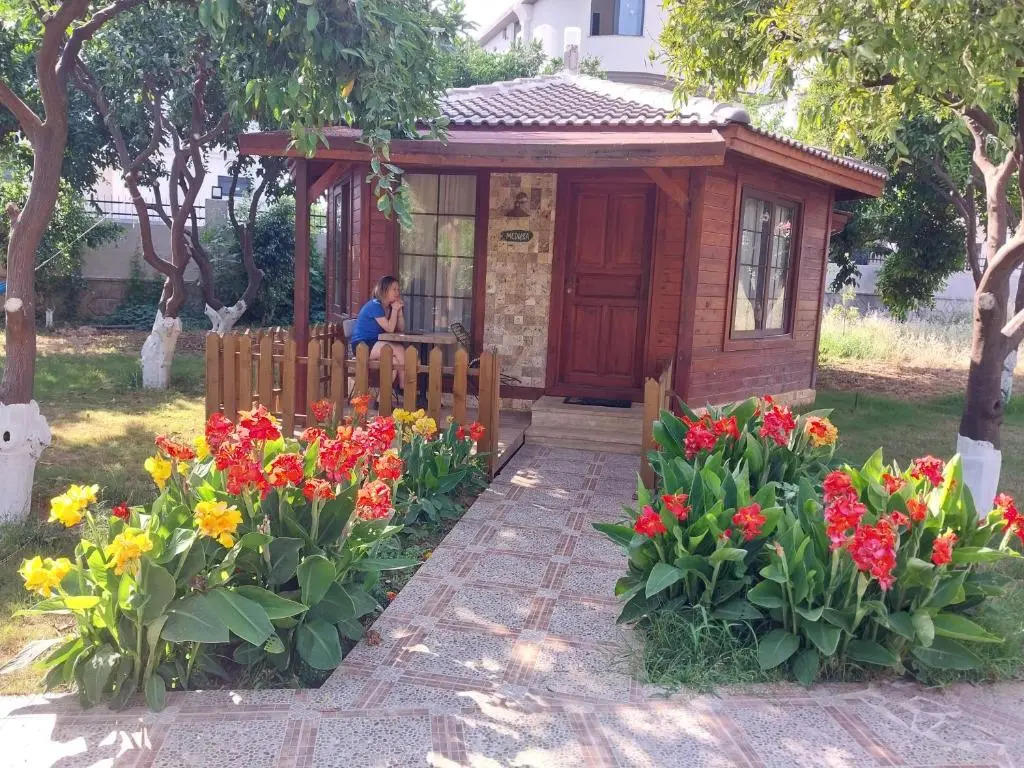 Miss Mandarin Bungalow evleri