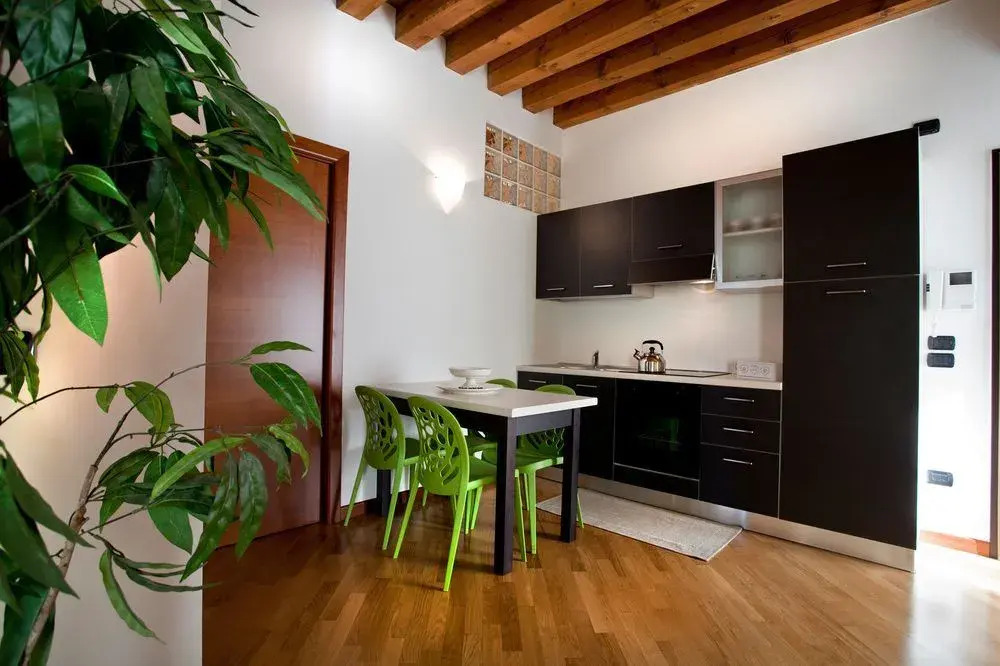 Verona For Rent Topazio