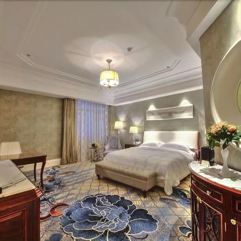 Longcheng Garden Hotel