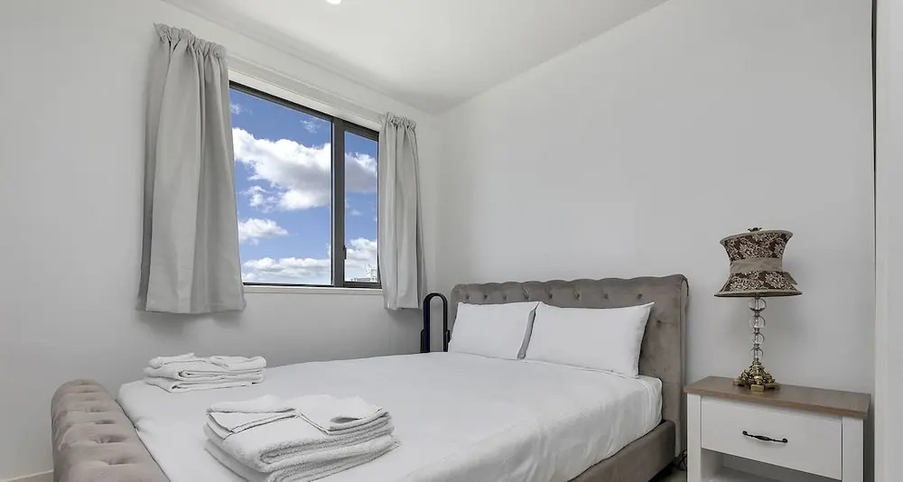 QV Chic Apartment with Amazing Views - 888