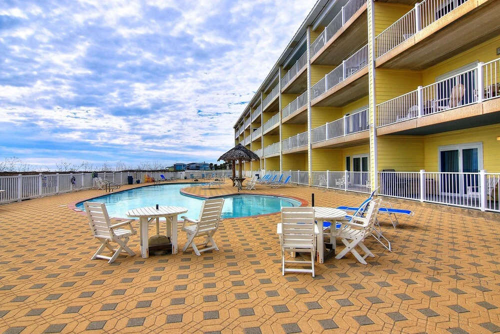 Grand Caribbean 4001 3 Bedroom Condo by Redawning