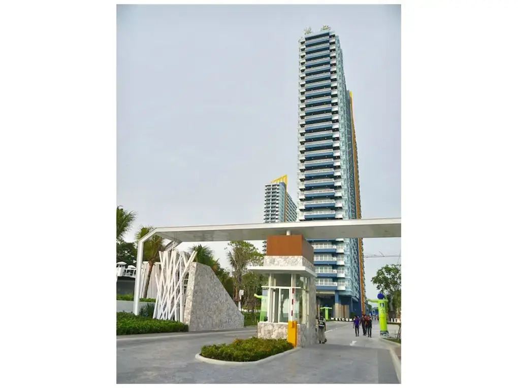 Lumpini Park Beach Jomtien Pattaya Seaview room