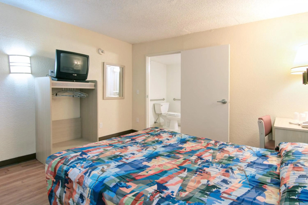 Motel 6-Tempe, AZ - Broadway - ASU