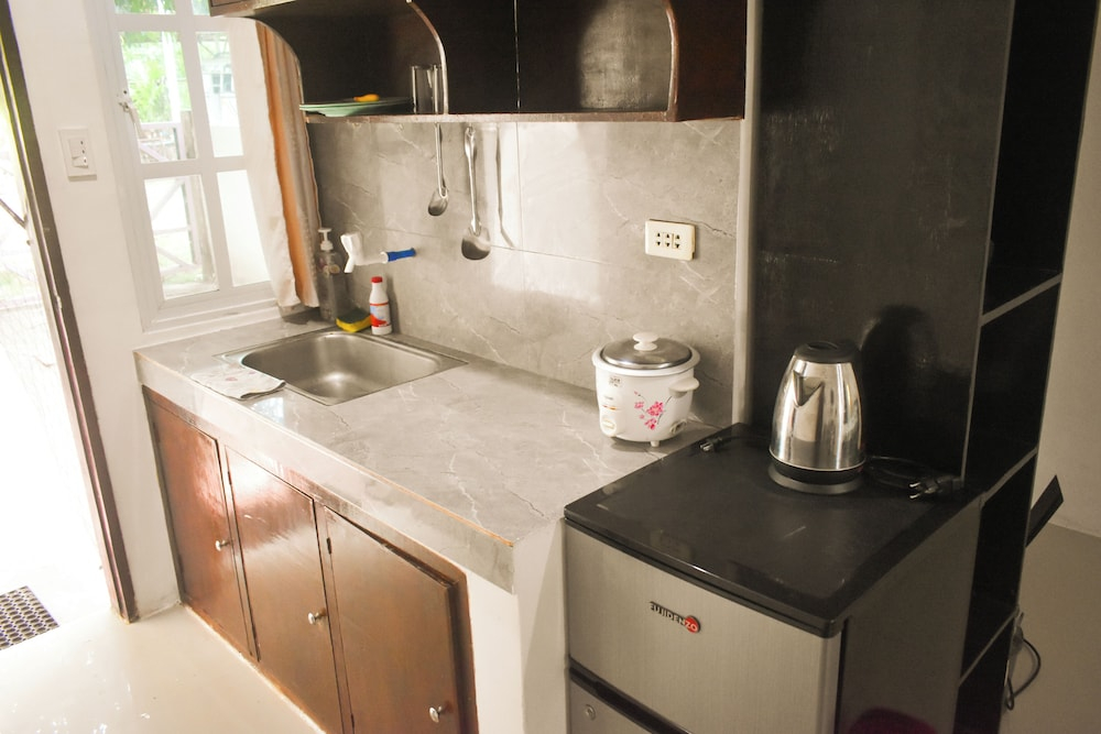 Studio Room With Private Bathroom and Kitchenette