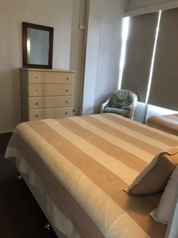 Ettalong Beach motel