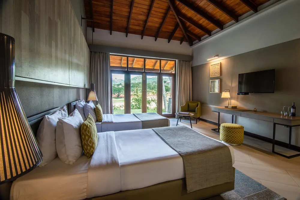 Victoria Golf & Country Resort