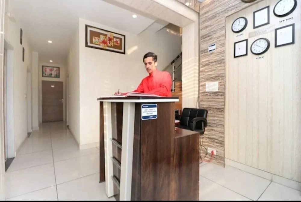 Hotel Sharrytel
