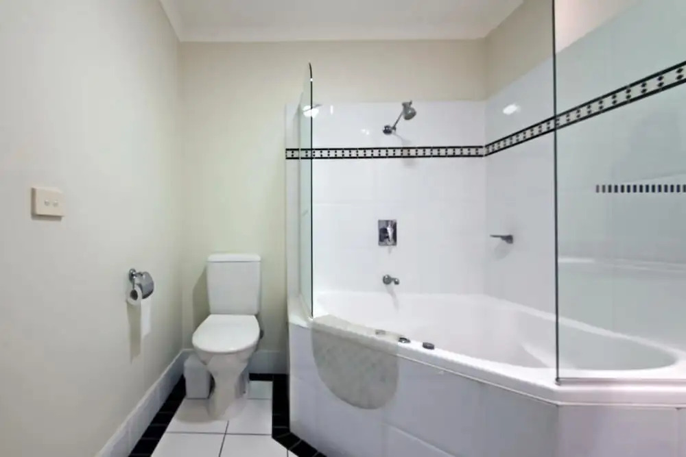 Barrington, Unit 707/35-45 Shoal Bay Road