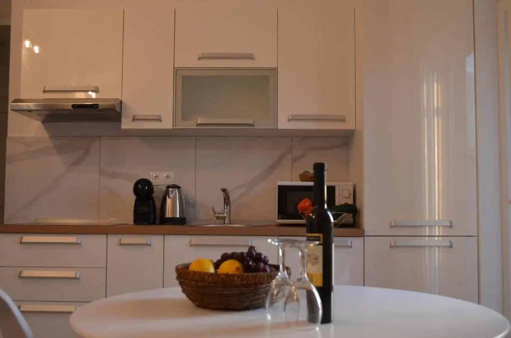 Apartments V&V-Murter Hideaway