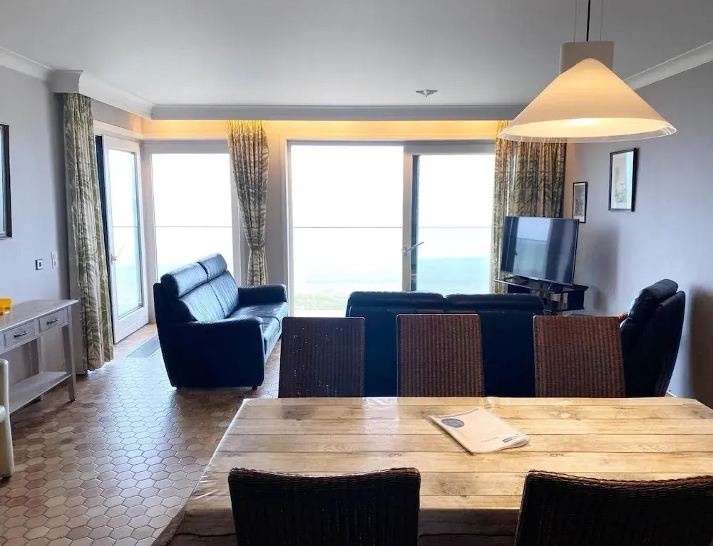 Apartment in Nieuwpoort by the Beach
