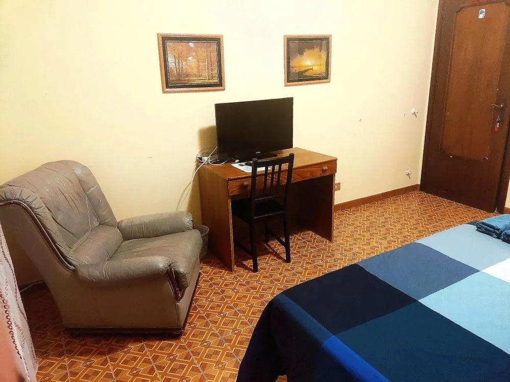 Roma Tiberius Suite