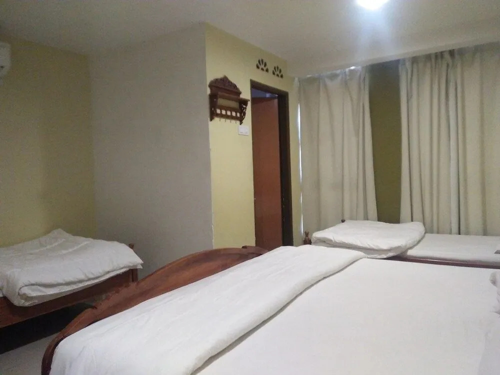 OYO 89689 Zahrin Hotel