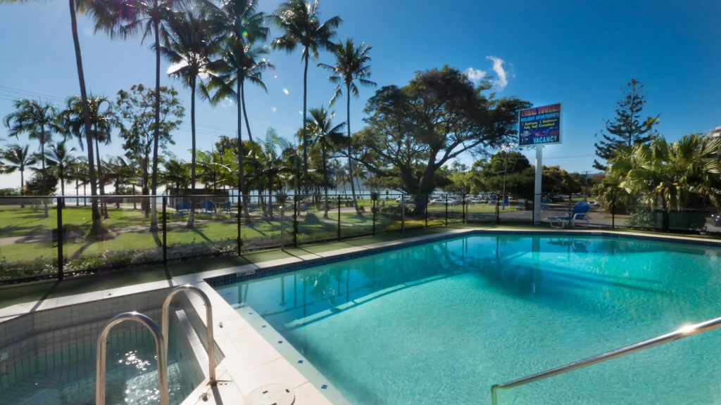 Coral Towers Holiday Suites