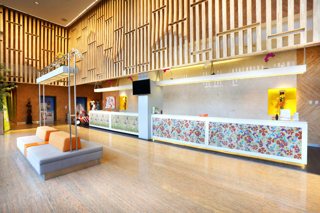 HARRIS Hotel & Conventions Gubeng