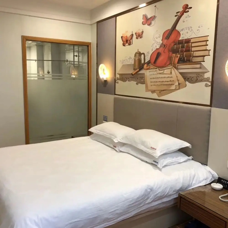 Shuangle Shishang Hotel