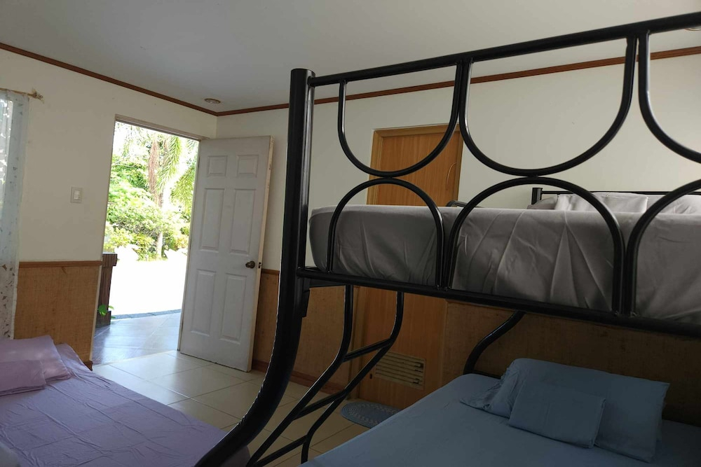 Villa Celine Laguna