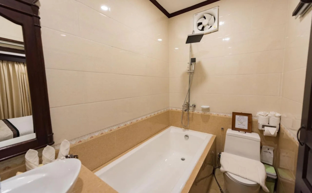 Restaurant Luang Prabang Bakery & Guest House